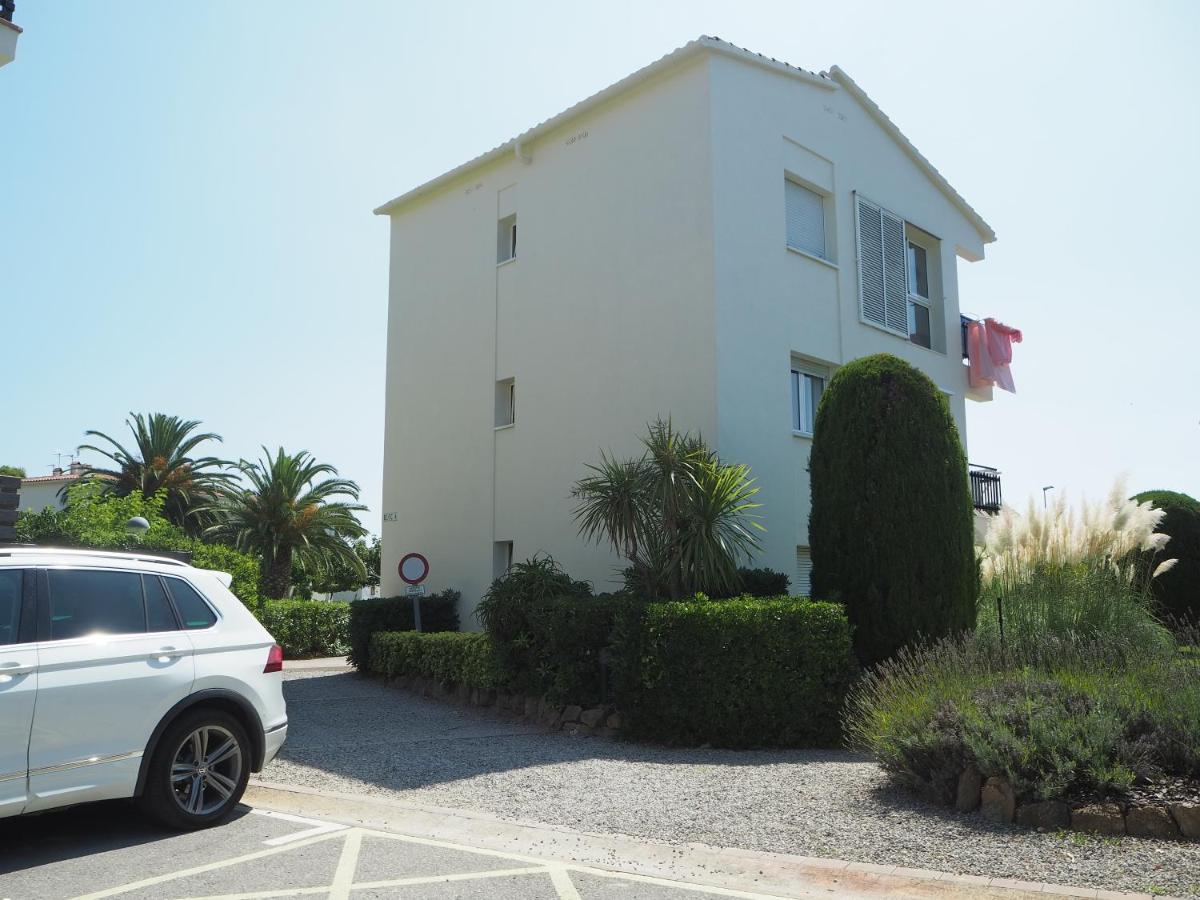 Apartament Amb Piscina I Aparcament - Baixos Amb Jardinet Calella De Palafrugell Dış mekan fotoğraf